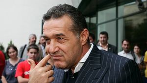 Becali: "Dacă Borcea nu s-ar mai băga, arbitrajul ar fi corect"