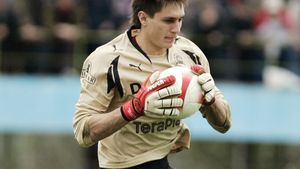 Sabău: "Nu știu dacă îl bag pe Tătărușanu cu Steaua"