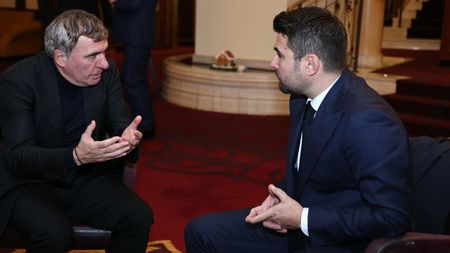 Adrian Mutu a văzut primul 11 ales de Gică Hagi și a numit cei doi fotbaliști pe care se aștepta să-i vadă titulari!