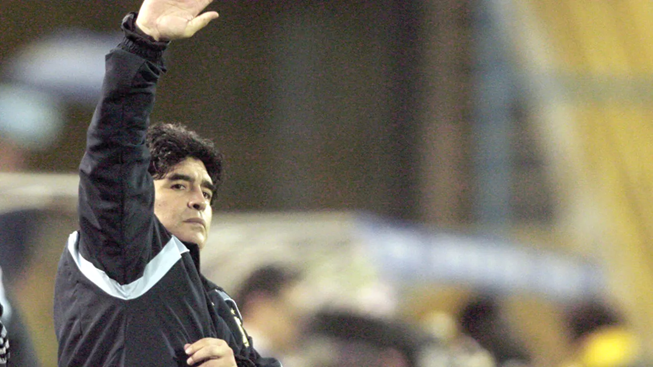 Maradona amenință** cu demisia