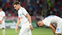 Mesaj pentru Dennis Politic, jucătorul căzut în dizgrația lui Gigi Becali la FCSB! „Cum zicea marele Cornel Dinu”