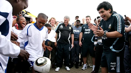Cum pregătește Maradona participarea la Mondial? **”Dacă e nevoie, convoc și 150 de jucători”