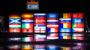 Momente scandaloase în timpul tragerii la sorți pentru EURO 2024! O femeie care scotea sunete în timpul unei partide de sex s-a auzit în sală şi pe transmisiunea în direct a ceremoniei: ce s-a întâmplat, de fapt! VIDEO