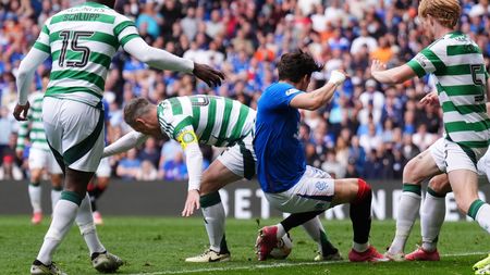 Căpitanul lui Celtic l-a accidentat pe Ianis Hagi şi a şocat la interviul de la final, când a fost întrebat dacă a făcut penalty: „A fost fault asupra mea”