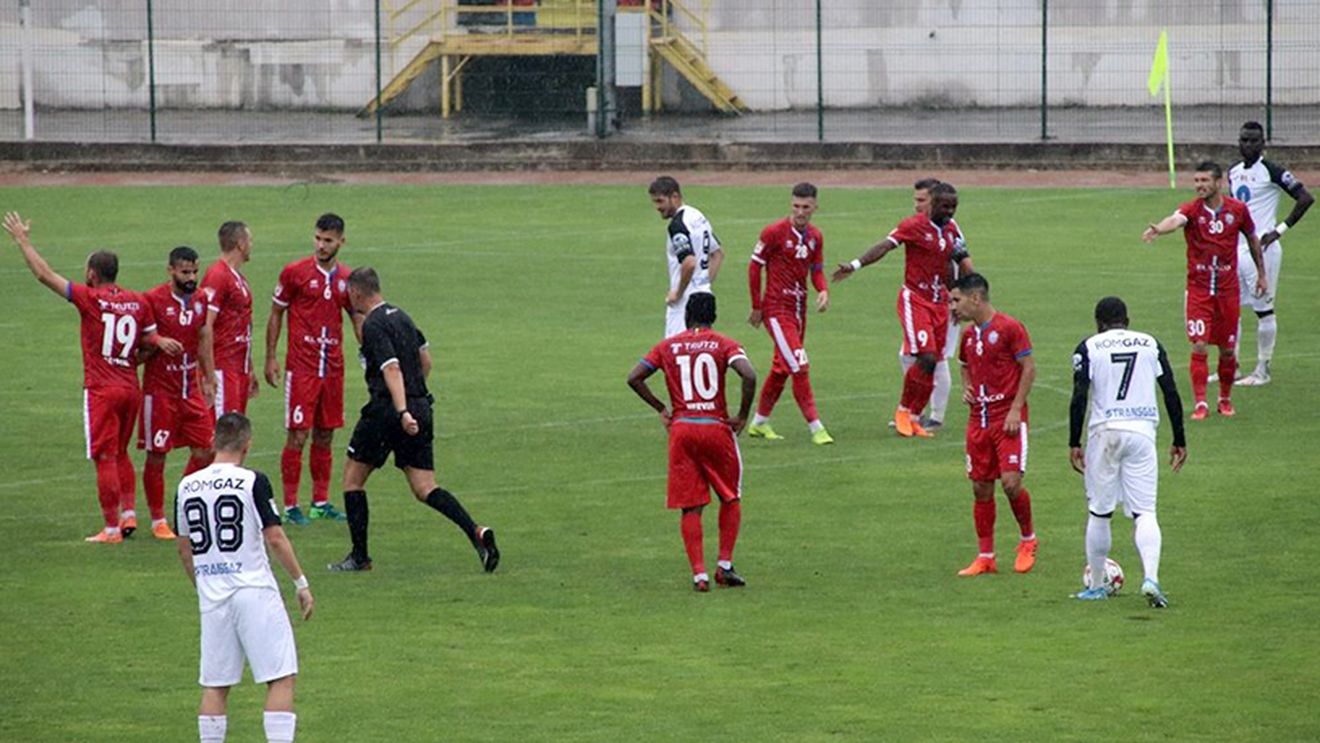 Botoșaniul pregătește un nou "tun" pentru fotbalul românesc: "Aducem o extremă din asta care fuge de se sfârșește pământul. Îl pun la concurs cu Golofca"