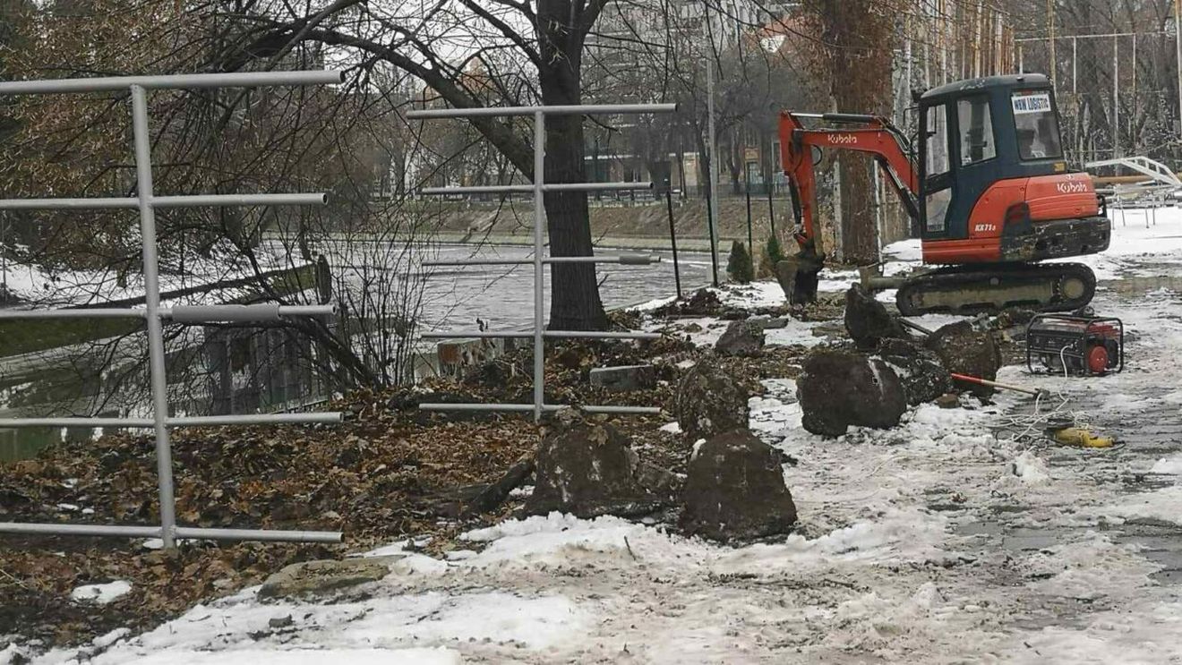 E din nou scandal cu demolări la o bază de canotaj din Timișoara! Fritz spune că doar cosmetizează, clubul vorbește de un moment critic