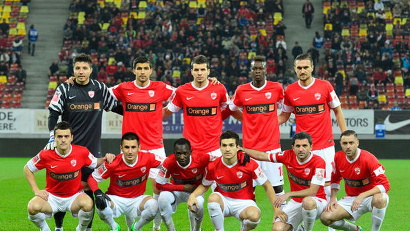 Termen limită pentru salvarea clubului: "Dinamo trebuie să plătească datoriile până vineri. Dacă nu, riscă să intre în insolvență"