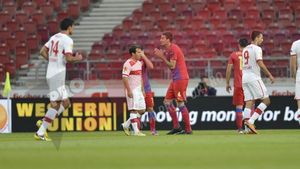 Steaua lui Reghe are și ghinion! **"Cadoul" primit de tehnician înaintea meciului cu Stuttgart