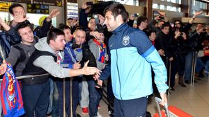 "Steaua fără Rusescu e ca nunta fără mireasă!" Steliștii nu văd cu ochi buni plecarea golgheterului la FC Sevilla