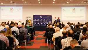 Alegeri memorabile la FR de Volei! Adin Cojocaru a câștigat de unul singur după ce trei candidați au fost „împușcați” înainte să înceapă votul și un alt conducător s-a retras, scârbit, înainte de a se merge la urne.  `„A fost o surpriză”