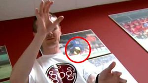 VIDEO - Cristian Gog a învârtit inelele... în aer