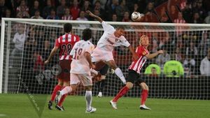 "PSV a fost ca o furtună! **La pauză trebuia să aibă 5-0"