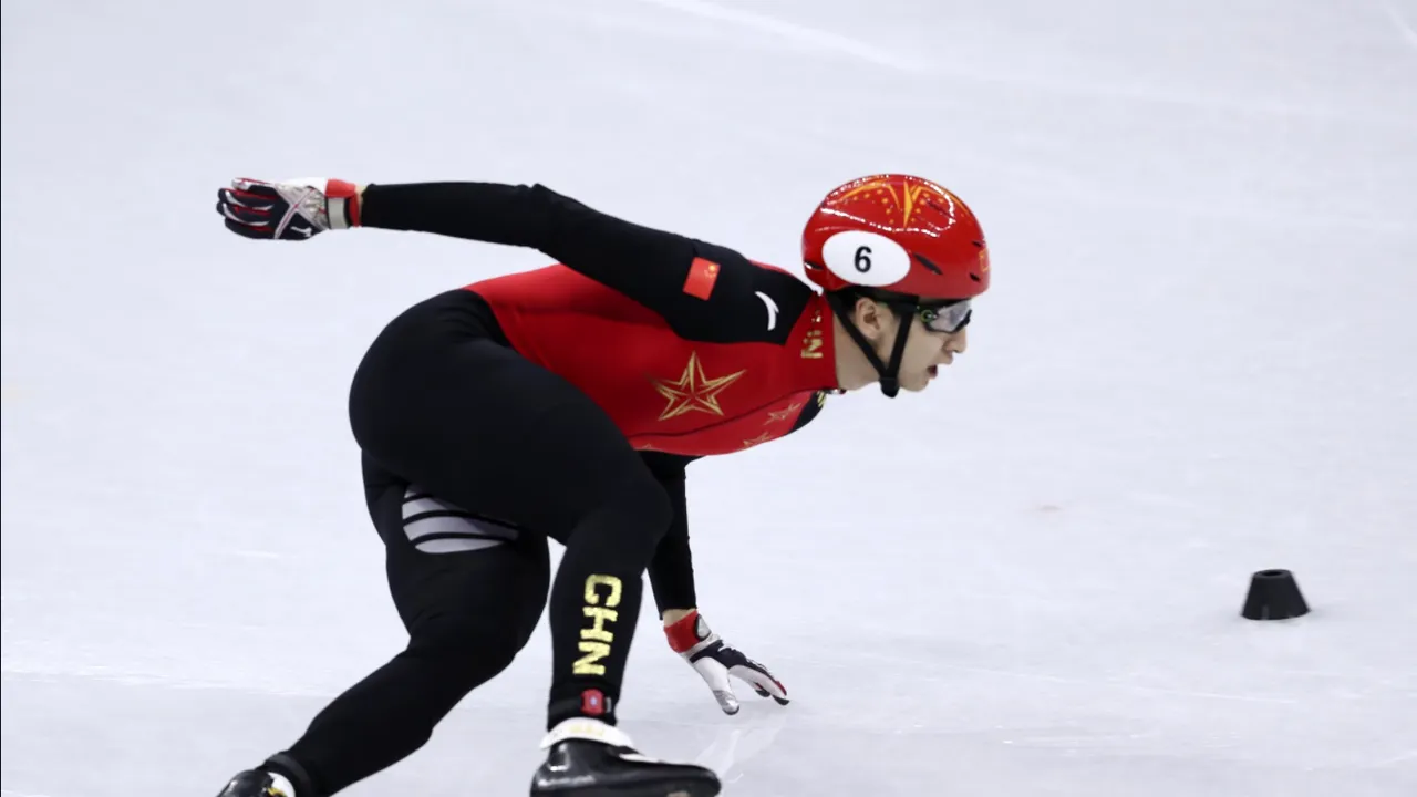 JO 2018 | Wu Dajing, nou record mondial la patinaj viteză | VIDEO