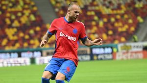 De asta vrea Gigi Becali să transfere un alt atacant la FCSB. Cât va lipsi Denis Alibec