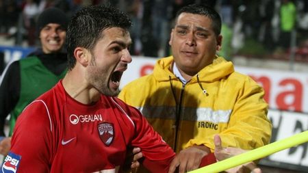 "E bine că a revenit Bratu!** Nu mă supăr dacă voi fi rezervă!"