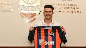 Junior Moraes a produs șocul verii în Ucraina! Atacantul adus de Șumudică la Bistriță a trădat Dinamo Kiev și a semnat cu Șahtior: "Nea Jean Pădureanu nu voia să dăm 5.000 de dolari pe el"