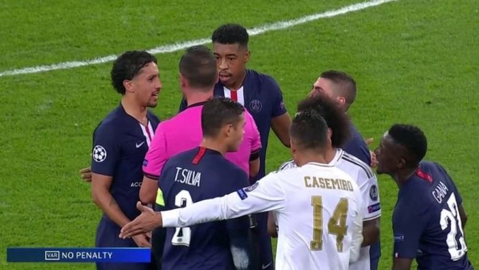 Controversa de la Real Madrid - PSG ia amploare: "Nu există nimic care să poată opri echipa de pe Santiago Bernabeu, nici măcar VAR-ul!"