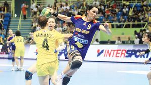 Terapie prin  joacă!** Voina a încercat să le ridice moralul jucătoarelor după semieșecul cu Japonia de marți seară