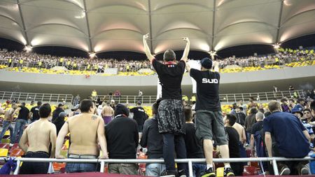 "Oamenii în negru" au ajuns la Național Arena! VIDEO Atmosfera făcută de fanii Stelei