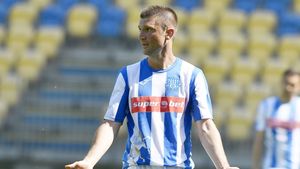 Andrei Cristea pune punct presupusului conflict cu Mircea Rednic: „Cu toții ne-am fi dorit mai mult! Eu îi voi strânge mâna de fiecare dată” | EXCLUSIV