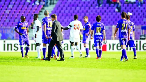 T.oți A.nti S.andu!** La amicalul FC Bihor – Poli, fanii ambelor echipe l-au înjurat pe șeful FRF