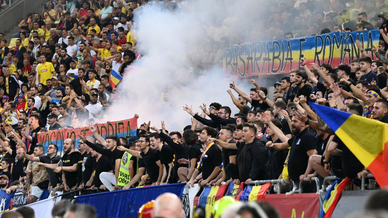 Presa internațională s-a implicat în scandalul de proporții de la România - Kosovo! Ce au scris BBC, AS și Marca despre gestul ultrașilor din „Uniți sub Tricolor” care a dus la suspendarea meciului
