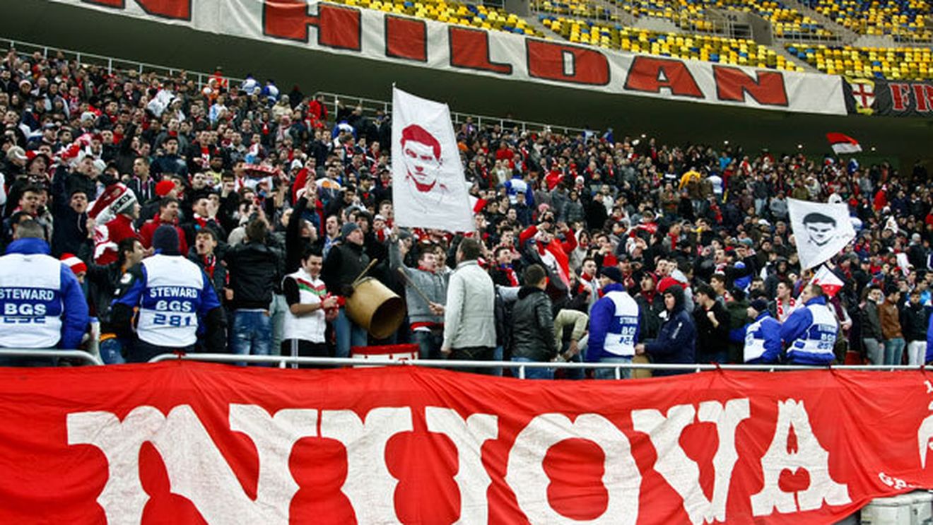 Scandalul a izbucnit înainte de derby:** fanii "câinilor" sunt tocați psihic de rivali! Cum i-au șicanat steliștii