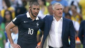 A așteptat momentul potrivit și a "lovit"! Franța a câștigat Cupa Mondială și Benzema a avut un mesaj de transmis | FOTO