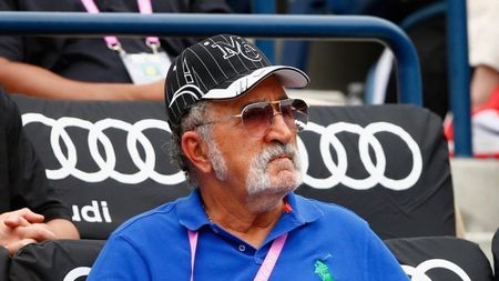 Ion Țiriac a spus numele celui care putea fi cel mai bun sportiv din toate timpurile ”dacă avea doar 10% din talentul lui Năstase”: ”L-au furat”