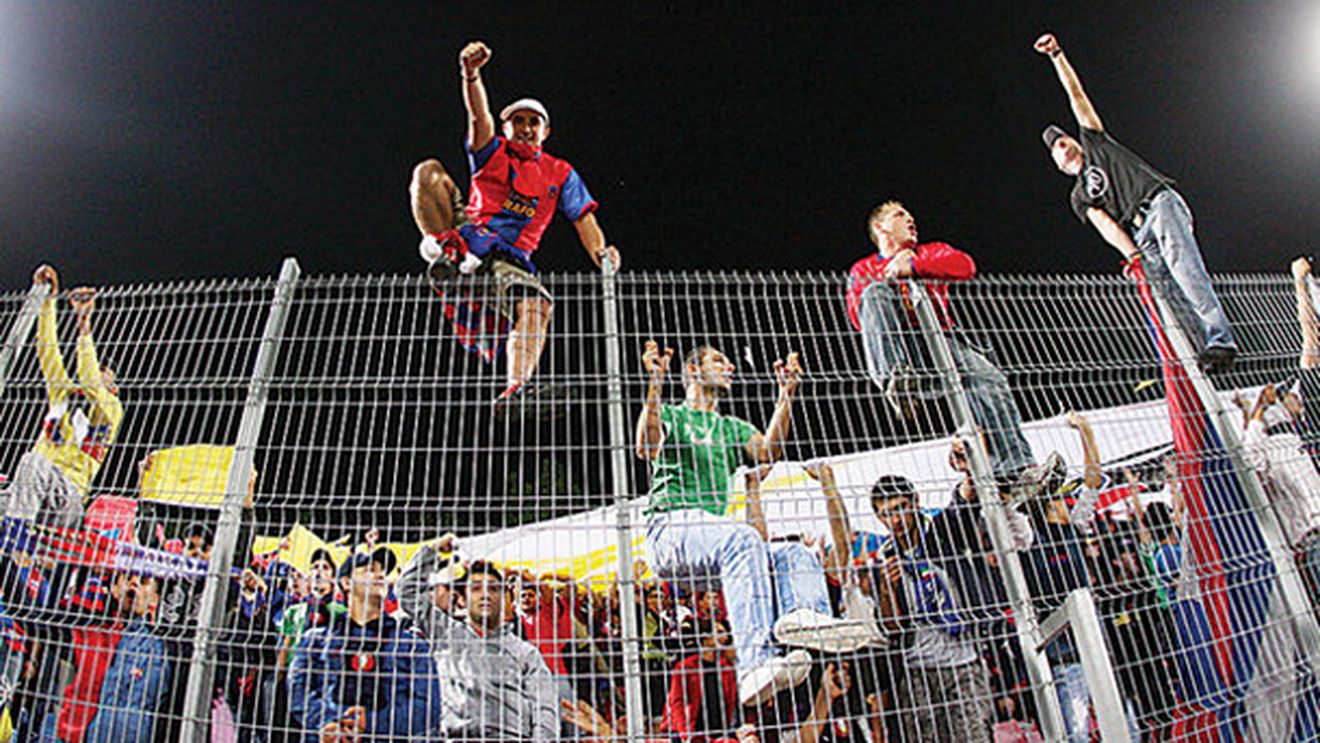 Petrolul - Steaua se joacă cu casa închisă!** Fanii steliști vin în număr mare pe "Ilie Oană"