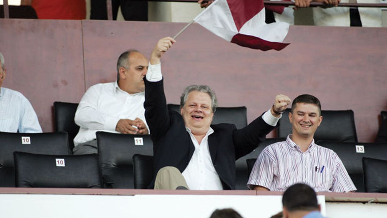 A plecat din Giulești plin de regrete:** "N-am putut să-i schimb mentalitatea lui Copos!" Visul neîmplinit al lui Valvis: o arenă acoperită și o echipă de top