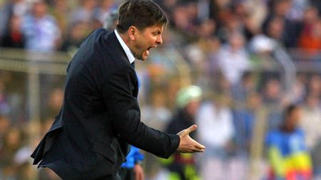 Reacția lui Uhrin, după prima înfrângere din carieră în fața Stelei: "Totul s-a terminat la acel penalty! Așa se întâmplă când joci cu echipe mari"