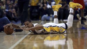 Pacers, pe marginea prăpastiei. Câștigătoarea sezonului regulat din Est, la un pas să fie eliminată. Campioana Heat merge mai departe