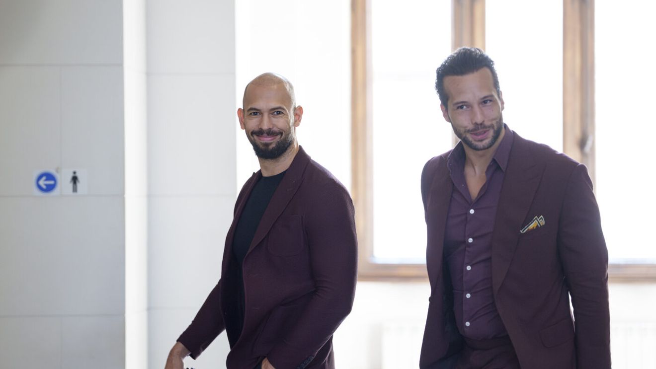 Teoria conspirației pe care o are milionarul din fotbalul românesc despre frații Tate. „Ofițeri FBI sub acoperire”