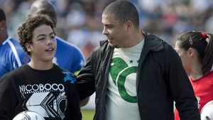 "Adevăratul" Ronaldo,** aclamat de un Emirates Stadium sud-american înainte de meciul amical Scoția-Brazilia