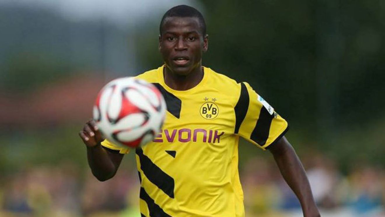 Adrian Ramos a fost amendat deoarece a trimis un prieten la examenul pentru permisul de conducere