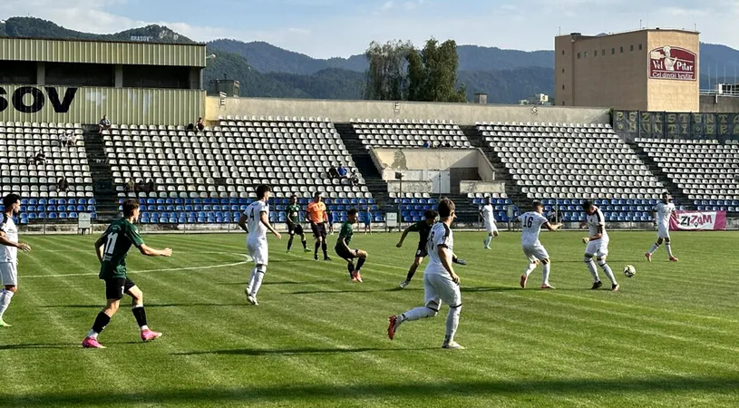 FK Miercurea Ciuc s-a calificat fără emoții în play-off-ul Cupei României, în fața unui adversar cu antrenor nou. Robert Ilyeș, nemulțumit de jocul echipei la Brașov: ”Nu mi-a plăcut”