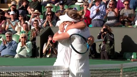 Simona Halep, gest de mare campioană față de Kirsten Flipkens după meciul de la Wimbledon: „Nu este vorba despre mine!" Ce s-a întâmplat când s-au întâlnit la fileu | FOTO & VIDEO