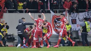 Dinamo - FCSB 2 - 1. Vezi VIDEO cu rezumatul