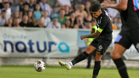 Momentul pe care puțină lume l-a înțeles: de ce a ezitat Florinel Coman să preia banderola de căpitan al FCSB la meciul de la Galați?!