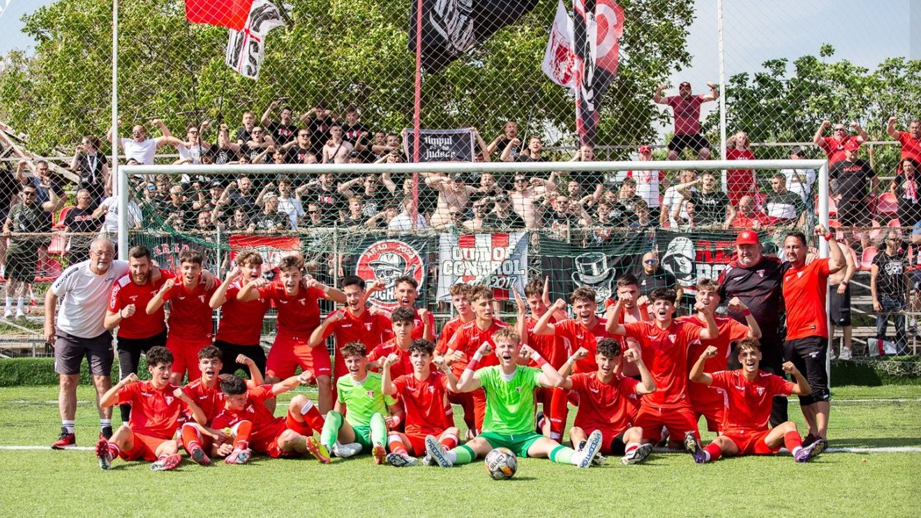 Cu fiul lui Dan Șucu pe teren, Rapid a pierdut titlul: UTA, campioană la juniori după 24 de ani! Mircea Rednic a scos banii la pauză