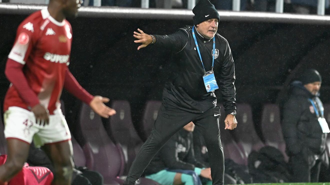 Fostul atacant al Generației de Aur i-a cântat plecarea lui Andrea Mandorlini, în direct! Moment incredibil la TV