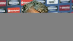 Dan Petrescu, primele nemulțumiri de la revenirea în Liga 1! CFR a remizat la Botoșani: "Dacă am trăi într-o lume normală, nu vorbesc de România...". Pe cine a dat vina și adversarul care i-a furat privirea