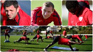 FOTO Chin câinesc. Stoican și-a epuizat jucătorii după înfrângerea cu Dinamo Kiev. Munteanu a revenit la antrenamente