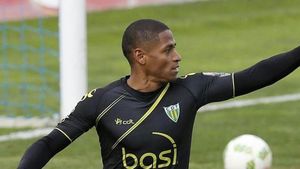 Sfat din Portugalia pentru Steaua: "Luați-l pe Nathan Junior, e foarte bun, dar acordați-i timp pentru acomodare!"