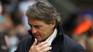 Bye-bye, Mancini!** Englezii scriu că "magul" Pellegrini este favorit să-i ia locul. Chilianul poate facilita un super - transfer