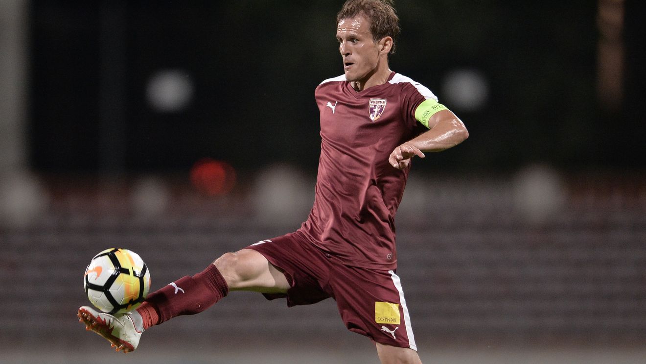 La 38 de ani, Costin Lazăr s-a retras oficial după meciul cu Dinamo. Ce va face în continuare omul cu sute de meciuri pentru Rapid și PAOK Salonic: "Prefer să mă las, decât să mă târâi". VIDEO | Gestul de fair-play cu care a rămas în istorie