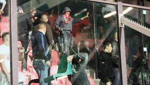 Dinamo ar putea fi suspendată din UEFA!