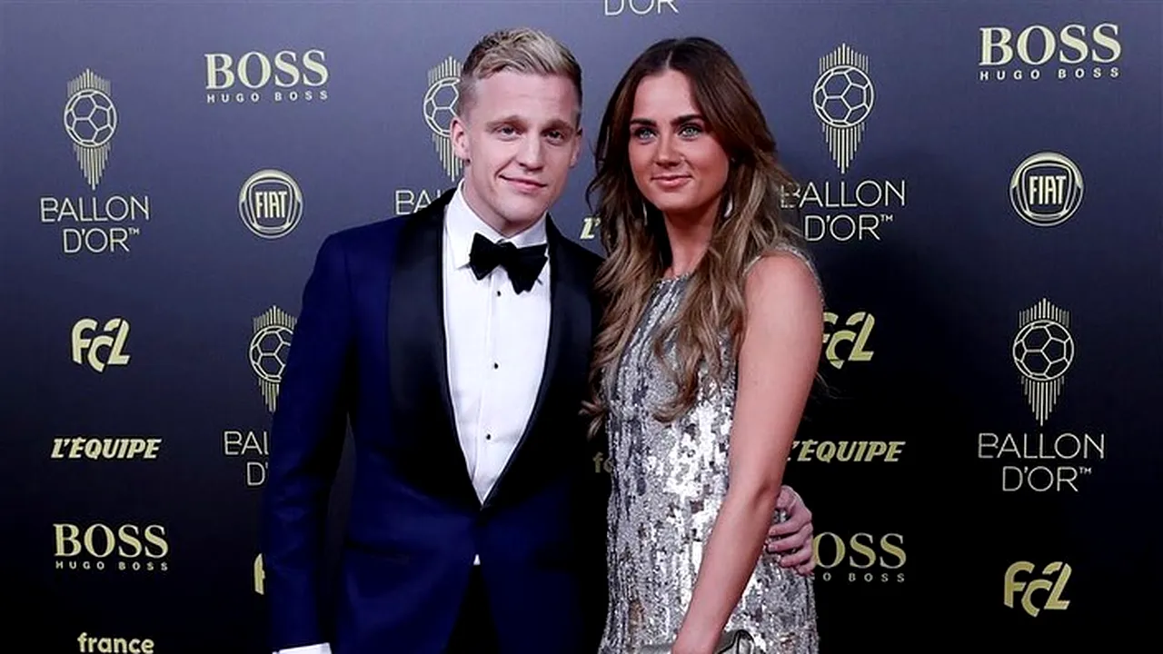 Van de Beek, starul care poate să ajungă la Real Madrid pentru 55 de milioane de euro, e îndrăgostit de fata lui Dennis Bergkamp. Relația inedită care a uimit pe toată lumea | GALERIE FOTO