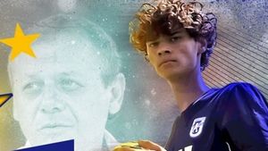 Nepotul lui Ilie Balaci, Hristu Sofianu, abia așteaptă să debuteze la FC U Craiova și este fascinat: „Mi-a venit să cad din picioare”